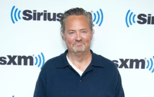 Le beau-père de l’acteur Matthew Perry, Keith Morrison, a récemment livré une interview émouvante dans laquelle il a partagé ses souvenirs des derniers jours de la star de Friends. L’acteur, surtout connu pour son rôle de Chandler Bing dans la […]