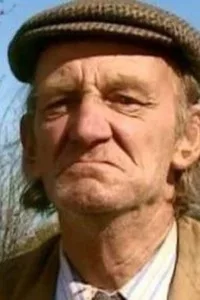 Walter Leonard Sparrow was an English film and television actor best known for his appearance as Duncan in the 1991 film Robin Hood: Prince of Thieves starring Kevin Costner. He began his career as a stand up comedian before turning […]