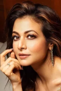 Koel Mallick is an Indian film actress who appears in Bengali. She is the daughter of actor Ranjit Mallick & Deepa Mallick.   Date d’anniversaire : 28/04/1982