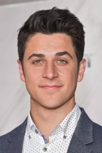 From Wikipedia, the free encyclopedia David Clayton Henrie (born July 11, 1989) is an American actor, rally driver, musician, and film producer. He is noted for playing Justin Russo in Wizards of Waverly Place and Larry on That’s So Raven. […]