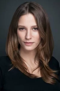 films et séries avec Serenay Sarıkaya