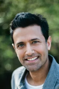 films et séries avec Navin Chowdhry