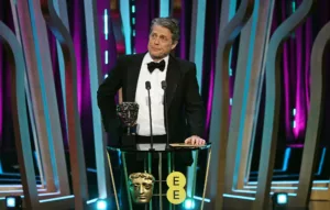 Le talentueux Hugh Grant a fait une apparition remarquée lors des BAFTA qui ont eu lieu hier soir (18 février). Il a fait sensation en reprenant le personnage d’Oompa Loompa qu’il a incarné dans la préquelle de Charlie And The […]