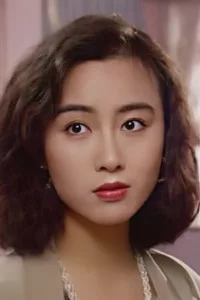 Fennie Yuen was born on 15 September 1969 in Hong Kong. She is an actress, known for Tai Chi Master (1993), Royal Tramp (1992) and The Swordsman (1990)   Date d’anniversaire : 15/09/1969