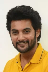 Aadi is an Indian film actor, and accomplished cricketer, known for his works exclusively in Telugu cinema, Born to veteran actor Sai Kumar Pudipeddi.   Date d’anniversaire : 23/12/1987