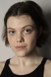 Georgina Helen « Georgie » Henley (born 9 July 1995) is an English actress. She is known for her portrayal of Lucy Pevensie in The Chronicles of Narnia film series, for which she won the Phoenix Film Critics Society Award for Best […]