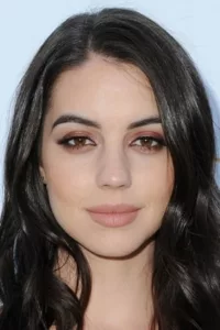 films et séries avec Adelaide Kane