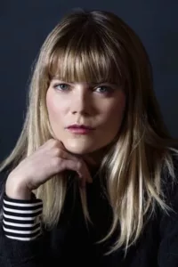 Emma Greenwell (born 1989) is an American actress. She was born in the United States but grew up in England. Although she always wanted to perform she didn’t seek out work until after high school. She had little luck in […]