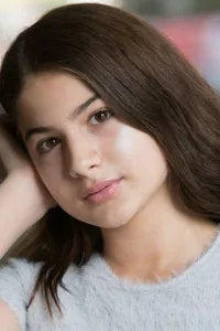 Sophie Giannamore (born October 23, 2003) is an actress, known for Transparent (2014), The True Adventures of Wolfboy (2018) and The Good Doctor (2017).   Date d’anniversaire : 23/10/2003