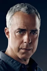 Titus Welliver is an American painter, stage and screen actor, best known for his leading role as Harry Bosch in the Amazon series « Bosch ».   Date d’anniversaire : 12/03/1961
