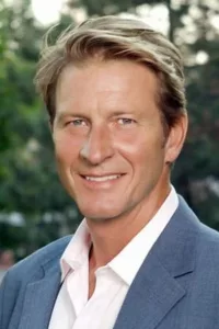 Peter Brett Cullen (born August 26, 1956) is an American actor who has appeared in numerous motion pictures and television programs. Early in 2007, he was cast as the role of an estranged father to one of the American football […]