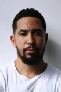 Cornelius C. « Neil » Brown, Jr. (born June 19, 1980) is an American actor. His most recognizable role may be in the television series The Walking Dead as Guillermo, leader of the Vatos and as Felix on the short-lived South Beach […]
