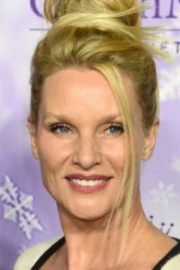 Nicollette Sheridan (born 21 November 1963) is an British-born American actress best known for her roles as Edie Britt on Desperate Housewives, Lily on Paradise and Paige Matheson on Knots Landing. She began her career as a fashion model before […]