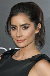 Paola Nuñez was born on April 8, 1985 in Tijuana, Baja California, Mexico. She is an actress and producer, known for Without Her (2005), Desire (2013) and Behind the Power (2013).   Date d’anniversaire : 08/04/1985