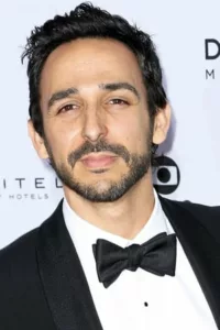 Amir Arison is an American film, television, and theatre actor, perhaps best known for his role as FBI Special Agent Aram Mojtabai in NBC’s The Blacklist.   Date d’anniversaire : 24/03/1978