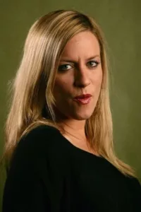 Mary Jane Bostic is an actress, known for The Foot Fist Way (2006), Fox Hunt Drive (2020) and Funny or Die Presents… (2010).   Date d’anniversaire : //