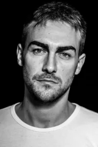 Thomas Michael Carter (born 15 September 1988), known professionally as Tom Austen, is an English actor, known for his television appearances portraying Jasper Frost on The Royals and Guy Hopkins on Grantchester. In October 2019, Austen was cast as Daimon […]