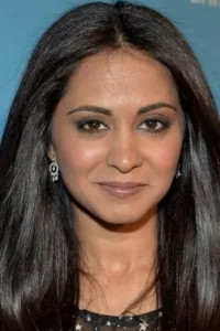 Parminder Kaur Nagra (born October 5, 1975) is an English actress of Indian descent. She came to international prominence through Bend It Like Beckham. She starred on ER for six years.   Date d’anniversaire : 05/10/1975
