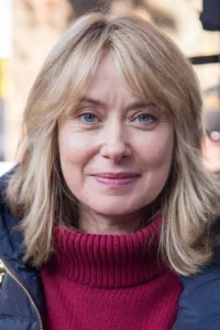 Elizabeth Jane « Beth » Goddard (born 1969) is a British actress. She grew up in Clacton-on-Sea, Essex and attended Clacton County High School and the Rose Bruford College in Sidcup, Kent, from 1986 to 1989. She met her husband, Philip Glenister, […]