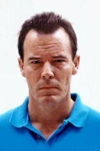 Andrew Daniel Divoff (born July 2, 1955) is a Venezuelan film and television actor, best known for playing the evil Djinn in the two first Wishmaster films and the villains Cherry Ganz in Another 48 Hrs., Ivan Sarnoff in CSI: […]