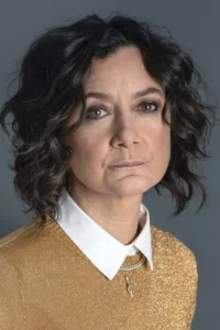 ​From Wikipedia, the free encyclopedia. Sara Gilbert (born January 29, 1975) is an American actress best known for her role as Darlene Conner-Healy from 1988–1997 in the U.S. sitcom Roseanne. She created and currently co-hosts the daytime series, The Talk, […]