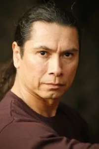 Gregory Cruz is a Native American actor with an extensive background in motion picture, television and theater.Gregory Cruz has both Mexican and Apache Chiricahua heritage.   Date d’anniversaire : //