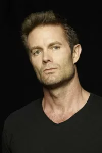 Garret Lee Dillahunt (born November 24, 1964) is an American actor. He is best known for his work in television, including the roles Burt Chance on the Fox sitcom Raising Hope, for which he was nominated for the Critics’ Choice […]