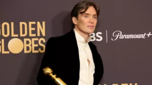 Cillian Murphy est devenu un acteur mondialement reconnu après avoir remporté son premier Golden Globe cette année pour sa performance dans Oppenheimer. Cette victoire consolide sa position en tant que candidat majeur aux prochains Oscars. Cillian Murphy est connu pour […]