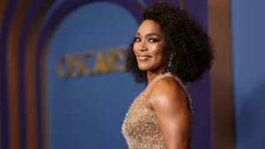 Angela Bassett s’est remémorée sa défaite aux Oscars de l’année dernière dans la catégorie de la meilleure actrice dans un second rôle. L’actrice a évoqué cette soirée lors d’une interview avec Oprah Winfrey sur OWN, où elle a admis que […]