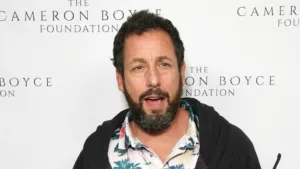 Adam Sandler va recevoir le People’s Icon Award lors des People’s Choice Awards 2024. L’acteur sera honoré pour sa contribution à l’industrie cinématographique lors de la cérémonie qui se déroulera le 18 février. Le prix sera présenté lors d’un événement […]