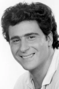 Tony Ganios is an American actor. He is probably best known for his roles as heroic tough-guy Perry in the 1979 film The Wanderers, and Anthony ‘Meat’ Tuperello in the 1981 comedy Porky’s and its sequels.   Date d’anniversaire : […]