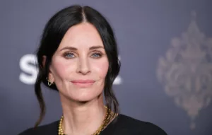 La série comique horrifique de l’actrice Courtney Cox, « Shining Vale », est sur le point d’être retirée de sa plateforme de streaming. Lancée en mars 2022, cette série a tenu bon pendant deux saisons et compte des acteurs de renom comme […]