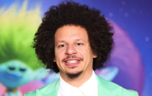 Le célèbre comédien et acteur américain Eric Andre prépare une grande tournée intitulée The Eric Andre Show Live, qui aura lieu au Royaume-Uni et en Europe au printemps prochain. Pour ceux d’entre vous qui ne le connaissent pas, Eric Andre […]