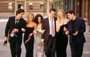 Quelle semaine pour les inconditionnels de Friends ! Le casting de la célèbre sitcom des années 90 s’est retrouvé non pas une, mais deux fois cette semaine, vingt ans après la diffusion du dernier épisode. Une occasion pour les fans […]