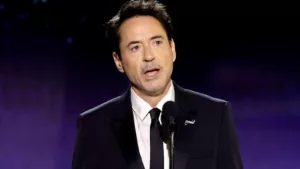 Robert Downey Jr. a remporté le Critics Choice Award du meilleur acteur dans un second rôle dans un film dimanche soir et a profité de l’occasion pour lire certaines de ses critiques les plus sévères de la part des critiques. […]