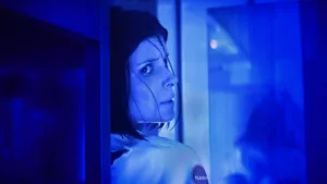 Dans ce premier aperçu du thriller de science-fiction intitulé « L’Astronaute », Kate Mara apparaît inquiète alors qu’un astronaute de la NASA, récemment revenu sur Terre, est détenu sous surveillance. Le film, écrit et réalisé par Jess Varley, est en post-production et […]