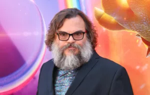 L’acteur américain Jack Black a récemment démenti les rumeurs selon lesquelles il serait à l’affiche de la troisième saison de la célèbre série d’HBO écrite par Mike White, The White Lotus. Black et White ont précédemment collaboré sur deux longs […]