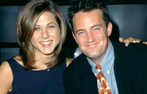 Jennifer Aniston évoque sa dernière conversation avec Matthew Perry L’actrice Jennifer Aniston a partagé sa mémoire de sa dernière conversation avec son co-star de Friends, Matthew Perry. Dans une interview récente avec Variety, elle a raconté qu’elle lui avait envoyé […]