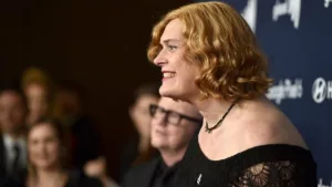 Lilly Wachowski marque son grand retour dans la réalisation en prenant les commandes de « Trash Mountain« , un projet cinématographique rendu officiel par le biais de Collider. Le film jouit d’une distribution de luxe avec pour tête d’affiche le talentueux Caleb […]