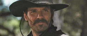 Michael Bien dément les rumeurs selon lesquelles Kurt Russell aurait réalisé Tombstone en 1993. Selon lui, il s’agissait d’un « comité ». La fusillade à l’OK Corral, qui est au cœur du film, a duré moins d’une minute il y […]