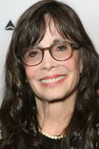 Talia Shire, born on April 25, 1946, in Lake Success, New York, is an American actress. She gained widespread recognition for her role as Adrian Pennino, the wife of Rocky Balboa, in the iconic « Rocky » film series. Shire’s portrayal of […]