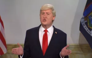 « Saturday Night Live » a récemment ironisé sur les propos de Donald Trump, suggérant aux électeurs malades de voter pour lui, même s’ils risquent leur vie pour le faire. L’ancien président, actuellement candidat à l’investiture républicaine pour la présidence des États-Unis, […]