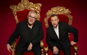 Taskmaster : The Live Experience, une nouvelle expérience en direct qui permettrait aux téléspectateurs d’interagir avec l’émission Les fans de l’émission « Taskmaster » vont être ravis. Les animateurs de l’émission, Greg Davies et Alex Horne, ont en effet dévoilé leurs plans […]