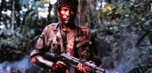 Dans le film de guerre « Platoon », le réalisateur Oliver Stone a envoyé des acteurs tels que Charlie Sheen et Willem Dafoe dans un camp d’entraînement brutal pour qu’ils puissent comprendre l’expérience de la guerre. Sheen a décrit cette expérience comme […]