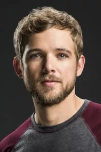 Maximillion Drake Thieriot (born October 14, 1988) is an American actor. He began his career with roles in many family films including « Catch That Kid » with Kristen Stewart, « The Pacifier » with Vin Diesel and « Nancy Drew » with Emma Roberts. In […]