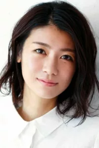 Kumi Takiuchi est une actrice connue pour It Feels So Good (2019), The Interpreter (2019) et Burû Hâtsu ga kikoeru (2017).   Date d’anniversaire : 21/10/1989