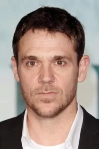Jamie Sives (born 1973) is a Scottish actor. Description above from the Wikipedia article Jamie Sives, licensed under CC-BY-SA, full list of contributors on Wikipedia.   Date d’anniversaire : 02/08/1973