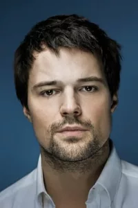 Danila Valerevich Kozlovsky is a Russian stage and screen actor. He was born in Moscow, USSR. From a very young age he was into music, dancing and playing football (soccer). He has two brothers, an elder Egor and a younger […]
