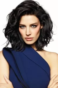 Jessica Paré (born December 5, 1980) is a Canadian film and television actress. She has appeared in the films Stardom (2000), Lost and Delirious (2001), Wicker Park (2004), Hot Tub Time Machine (2010), and co-starred in the vampire horror-comedy Suck […]
