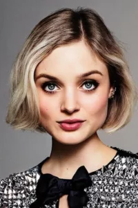 Isabella « Bella » Heathcote was born on May 27, 1987 is an Australian actress. She began her acting career in 2008. Heathcote is know for her role in films Pride & Prejudice + Zombies (2016), The Neon Demon (2016) and Fifty […]
